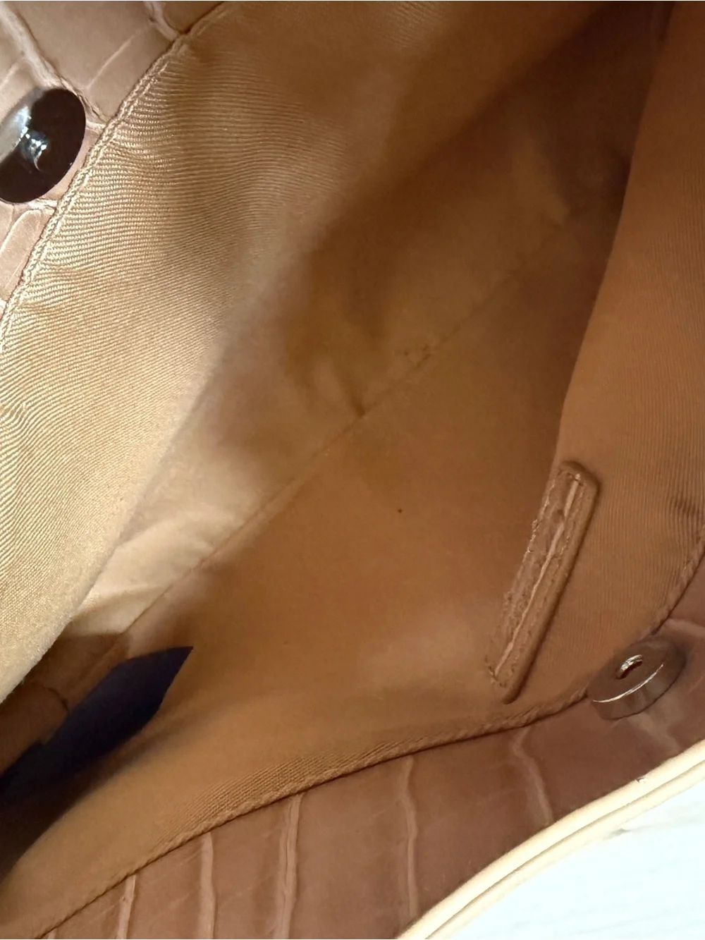 Y2K style light tan faux crocodile Shoulder Bag minimalist European summer - Picture 5 of 7
